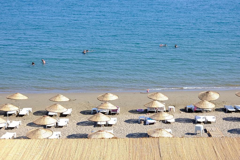 Kupala Beach Hotel Ovacık Extérieur photo